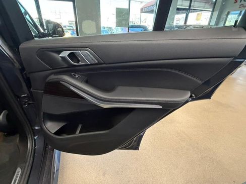 Used 2021 BMW X5 sDrive40i w/ M Sport Package image 36