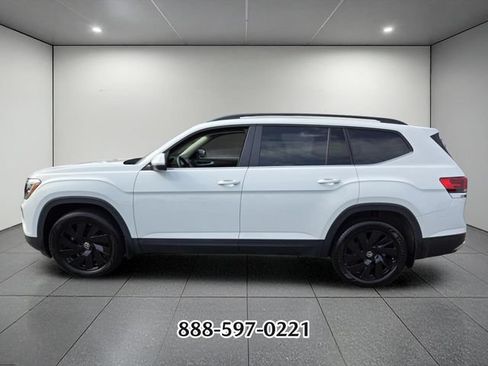 Certified 2024 Volkswagen Atlas SE AWD/4WD image 2