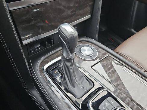 Used 2022 Nissan Armada Platinum w/ Captain's Chairs Package image 16