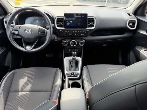 Certified 2023 Hyundai Venue Limited w/ Cargo Package FWD image 14