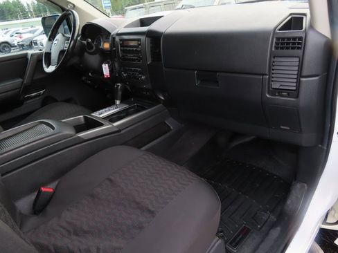 Used 2012 Nissan Titan SV w/ SV Value Truck Pkg image 30