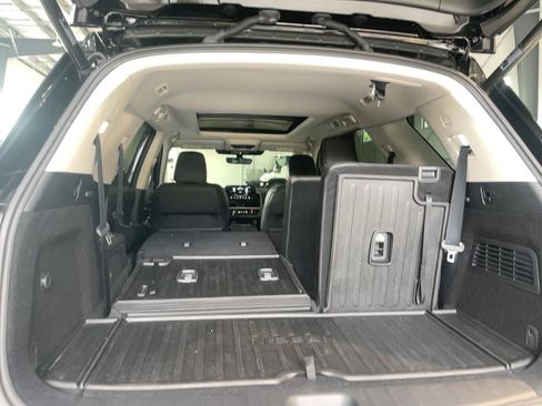 Used 2024 Nissan Pathfinder Platinum w/ Cargo Package AWD/4WD image 19