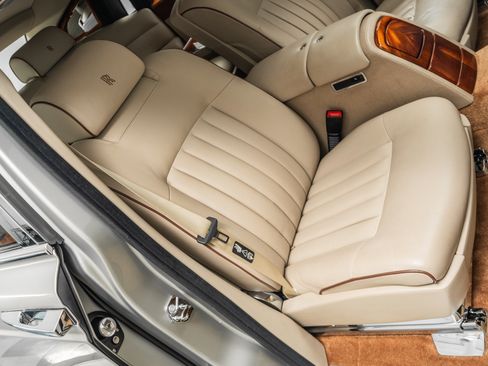 Used 2007 Rolls-Royce Phantom Sedan RWD image 27
