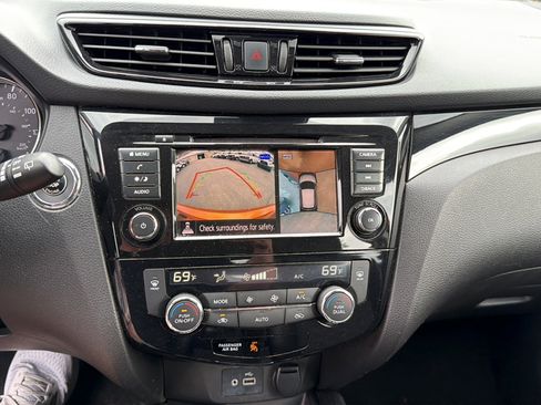 Used 2022 Nissan Rogue Sport SV w/ Technology Package AWD/4WD image 94