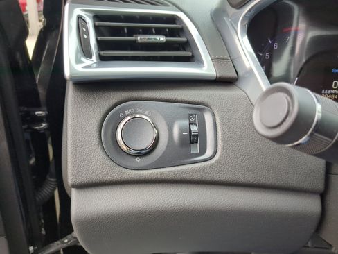 Used 2013 Cadillac SRX Luxury w/ Driver Awareness Package image 26