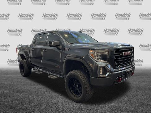 Used 2022 GMC Sierra 1500 AT4 w/ AT4 Preferred Package AWD/4WD image 2