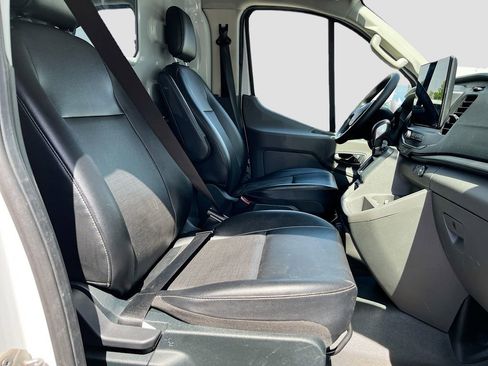Used 2023 Ford Transit 150 Low Roof RWD image 26
