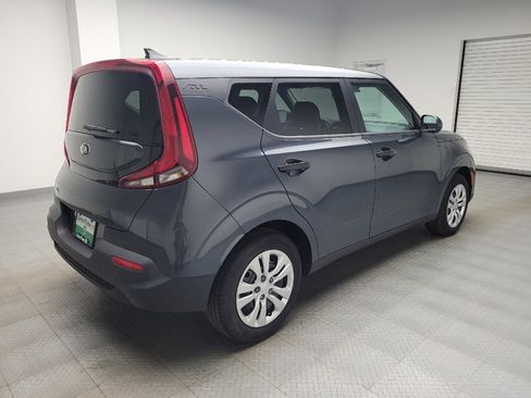 Used 2020 Kia Soul LX FWD image 9