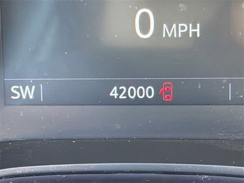 Used 2023 Buick Encore GX Preferred w/ Cold Weather Comfort Package image 27