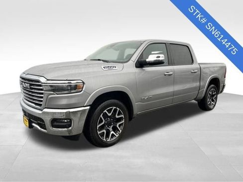 Used 2025 RAM 1500 Laramie image 3