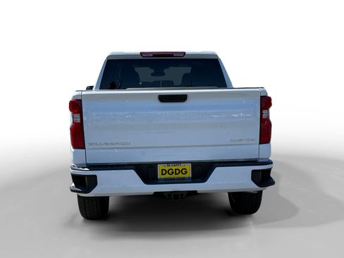 New 2026 Chevrolet Silverado 1500 Custom image 4