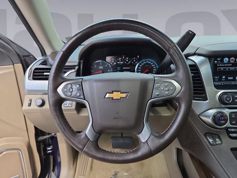 Used 2017 Chevrolet Suburban LT AWD/4WD image 13