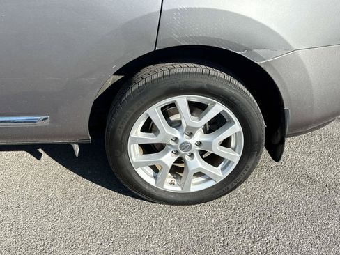 Used 2012 Nissan Rogue SL AWD/4WD image 7