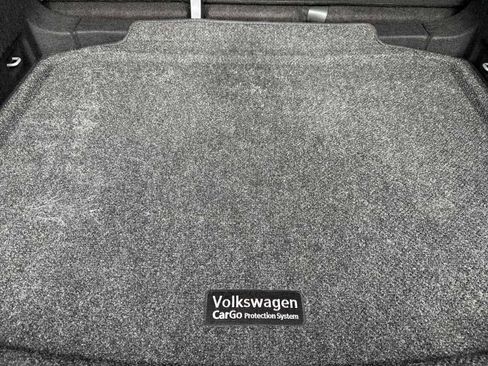 Certified 2023 Volkswagen Taos S FWD image 39