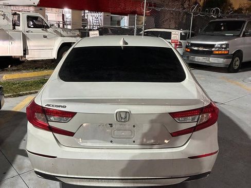 Used 2018 Honda Accord EX-L image 5
