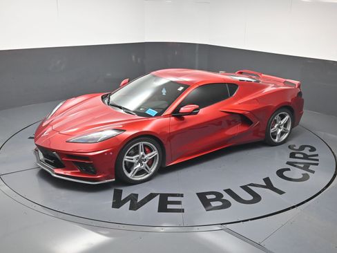 Used 2022 Chevrolet Corvette Stingray Preferred Cpe w/ Z51 Performance Package RWD image 12