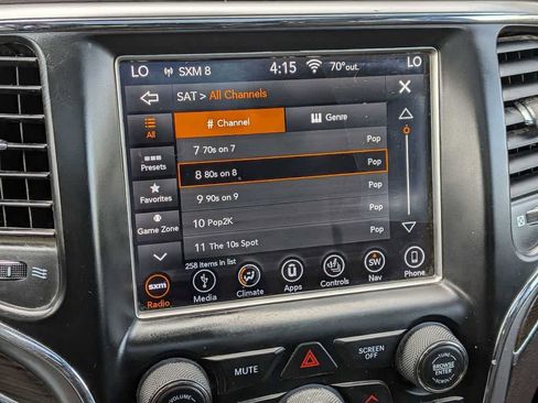 Used 2018 Jeep Grand Cherokee Overland AWD/4WD image 35