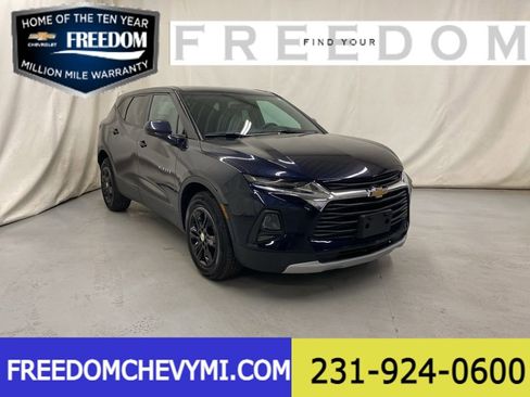 Used 2020 Chevrolet Blazer LT image 1