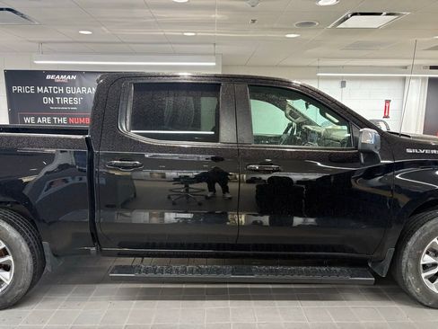 Used 2022 Chevrolet Silverado 1500 LT image 5