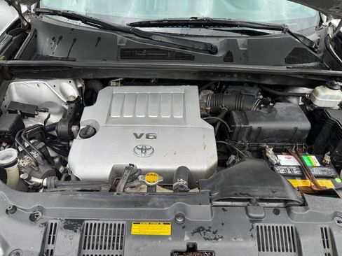 Used 2013 Toyota Highlander SE image 14