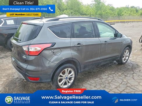 Used 2018 Ford Escape SE w/ SE Sync 3 Package FWD image 4
