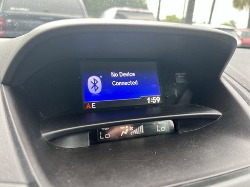 Used 2017 Acura RDX AWD image 23