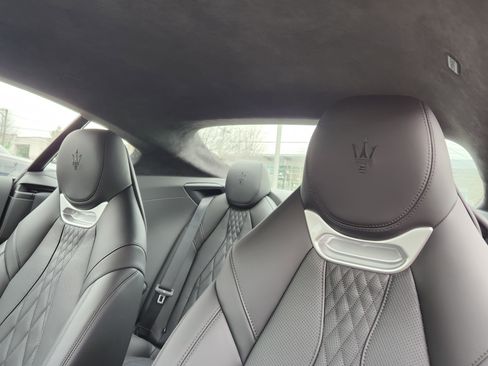 Used 2024 Maserati GranTurismo Modena image 16