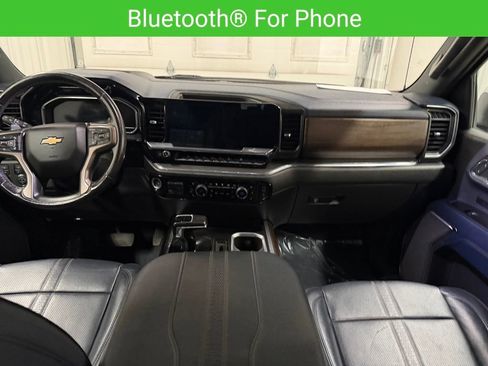Certified 2023 Chevrolet Silverado 1500 High Country w/ Technology Package AWD/4WD image 21