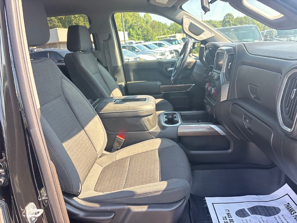 Used 2021 Chevrolet Silverado 1500 RST w/ Z71 Off-Road Package AWD/4WD image 13