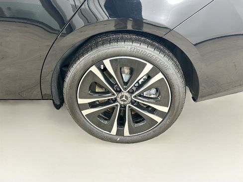 Certified 2025 Mercedes-Benz CLA 250 4MATIC image 39