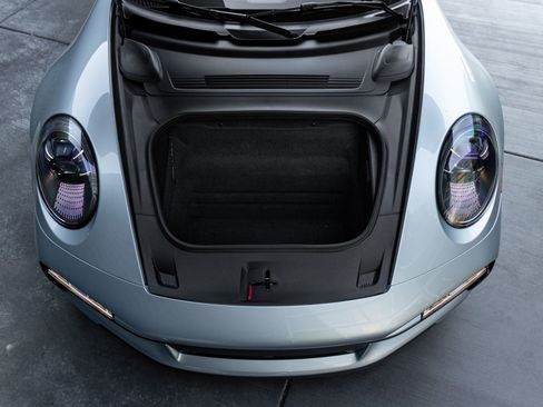 Certified 2023 Porsche 911 Sport Classic RWD image 51