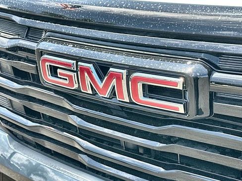 New 2026 GMC Terrain Elevation w/ Black Edition image 33