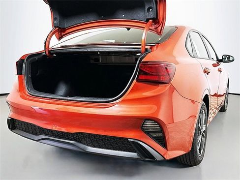 Used 2023 Kia Forte LXS w/ LXS Technology Package image 23