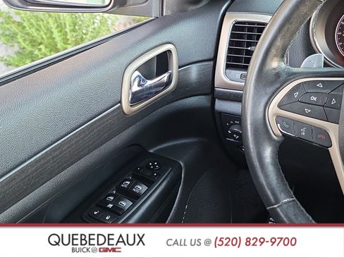 Used 2015 Jeep Grand Cherokee Altitude RWD image 21
