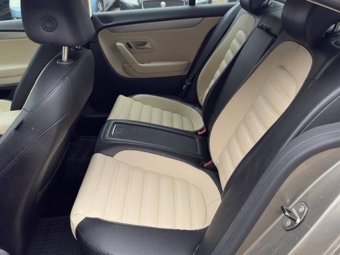 Used 2012 Volkswagen CC Sport image 28