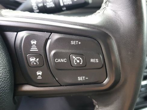 Used 2023 Jeep Wrangler Unlimited Sport AWD/4WD image 11