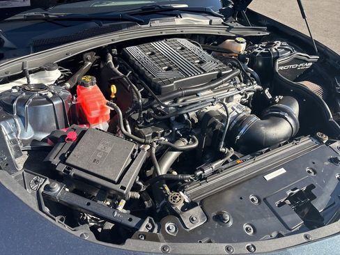 Used 2021 Chevrolet Camaro ZL1 RWD image 15