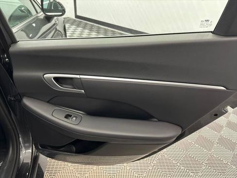 New 2026 Hyundai Sonata SEL FWD image 17