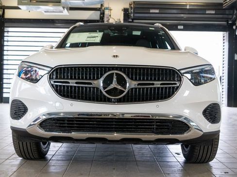 New 2026 Mercedes-Benz GLC 300 4MATIC image 2