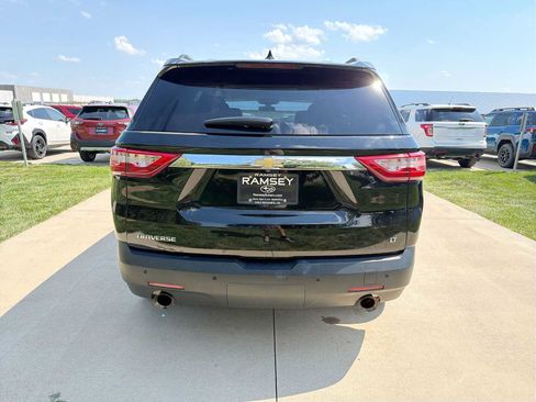 Used 2019 Chevrolet Traverse LT FWD image 5