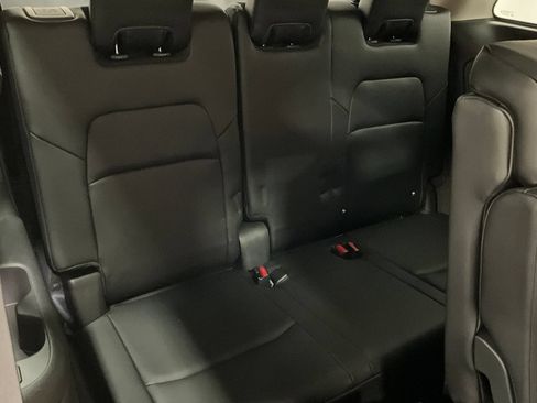Used 2024 Nissan Pathfinder Platinum w/ Cargo Package AWD/4WD image 25