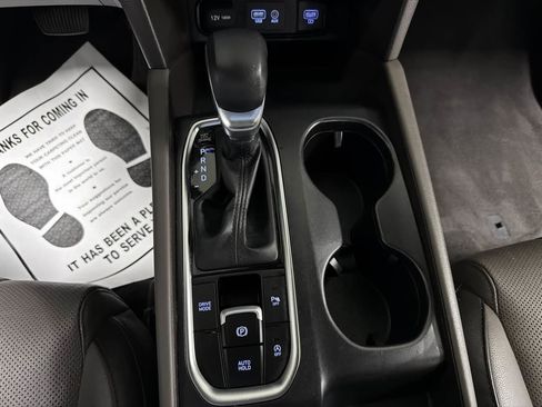 Used 2019 Hyundai Santa Fe Limited image 23