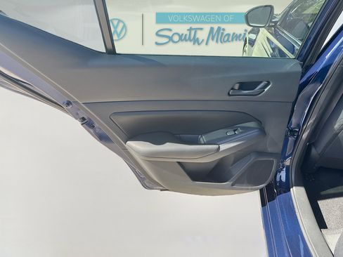 Used 2024 Nissan Altima 2.5 S FWD image 24