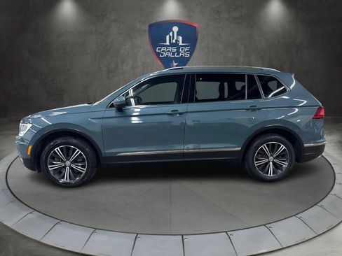 Used 2019 Volkswagen Tiguan SEL R-Line FWD image 2