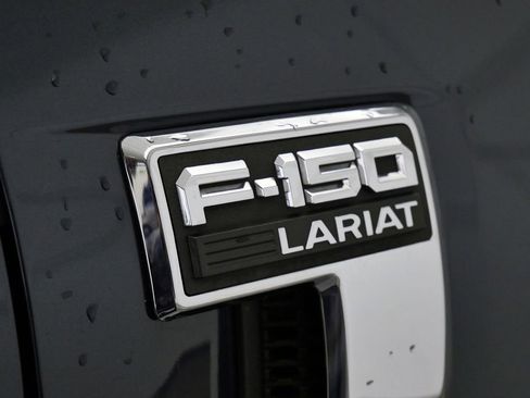 Used 2021 Ford F150 Lariat w/ Equipment Group 502A High AWD/4WD image 9