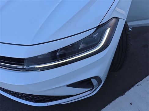 New 2026 Volkswagen Jetta SE image 21