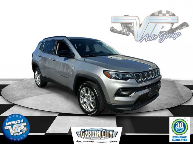 Used 2022 Jeep Compass Latitude AWD/4WD image 1