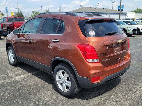 Used 2019 Chevrolet Trax LT w/ LT Convenience Package AWD/4WD image 4