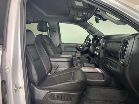 Used 2023 GMC Sierra 3500 Denali w/ Denali Ultimate Package AWD/4WD image 21
