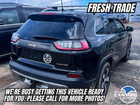 Used 2019 Jeep Cherokee Limited w/ Luxury Group AWD/4WD image 2